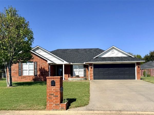 80 Sagebrush Circle, Pottsville, AR 72858