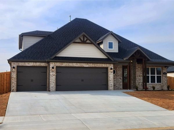 2405 Bergman Road, Pea Ridge, AR 72751