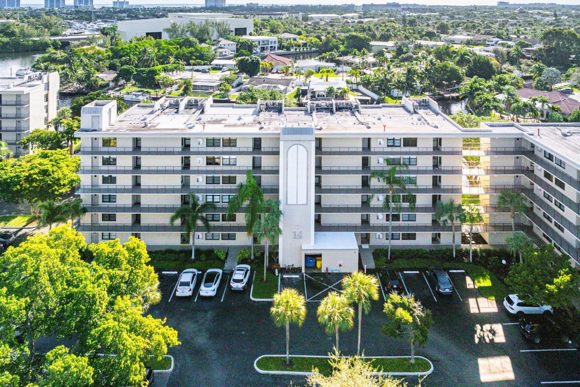14 Royal Palm Way, Unit 501, Boca Raton, FL 33432 Photo