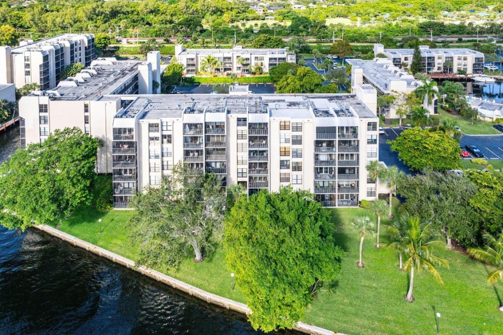 14 Royal Palm Way, Unit 501, Boca Raton, FL 33432 Photo