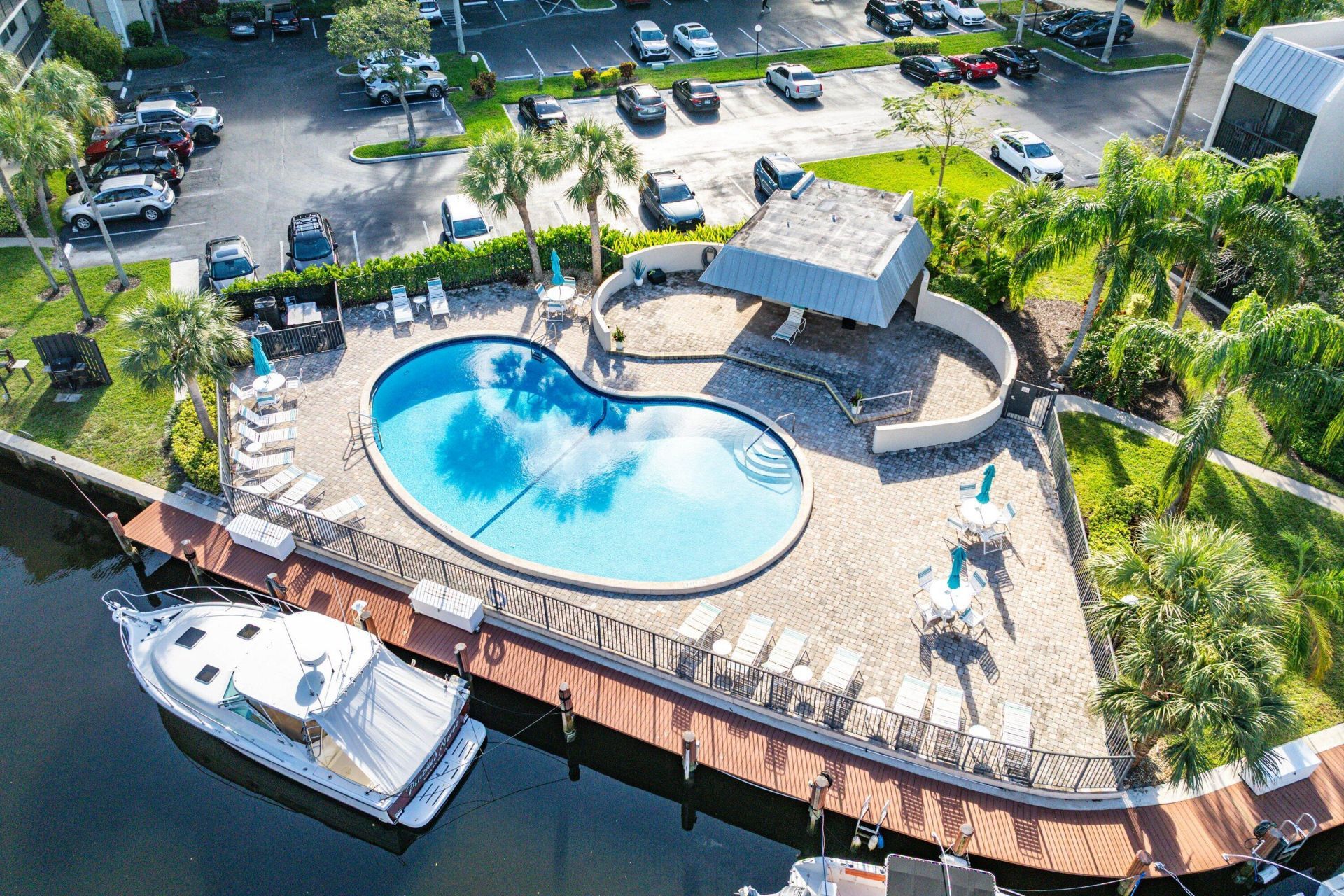 14 Royal Palm Way, Unit 501, Boca Raton, FL 33432 Photo