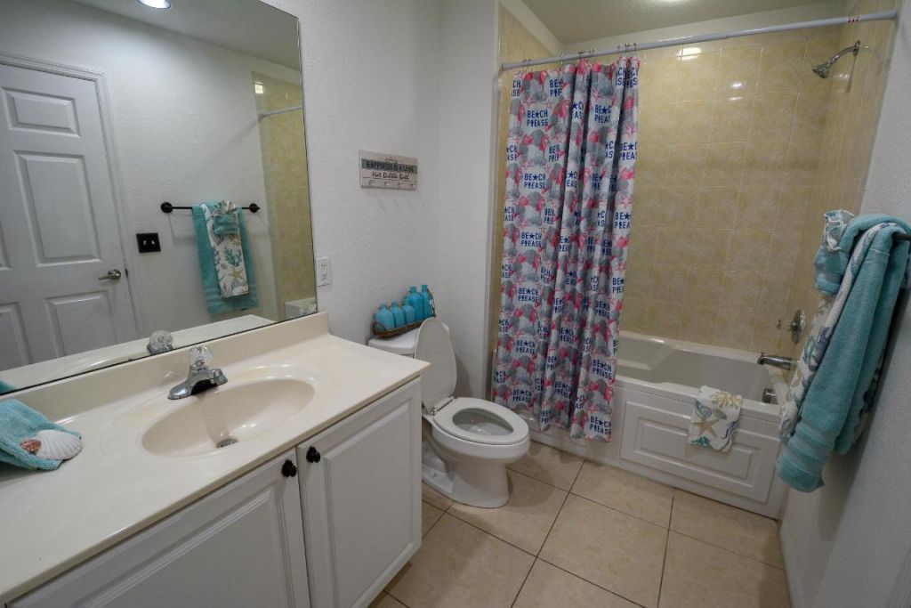 1775 Lakefront C2 Boulevard, Unit 2, Fort Pierce, FL 34982 Photo