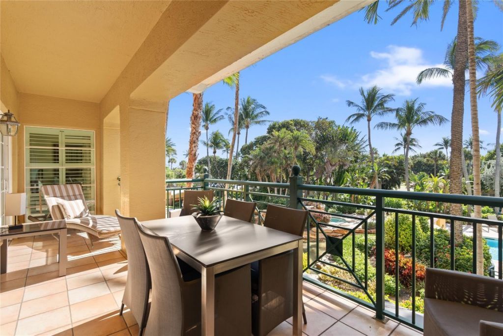 1228 Hillsboro Mile, Unit 202, Hillsboro Beach, FL 33062 Photo