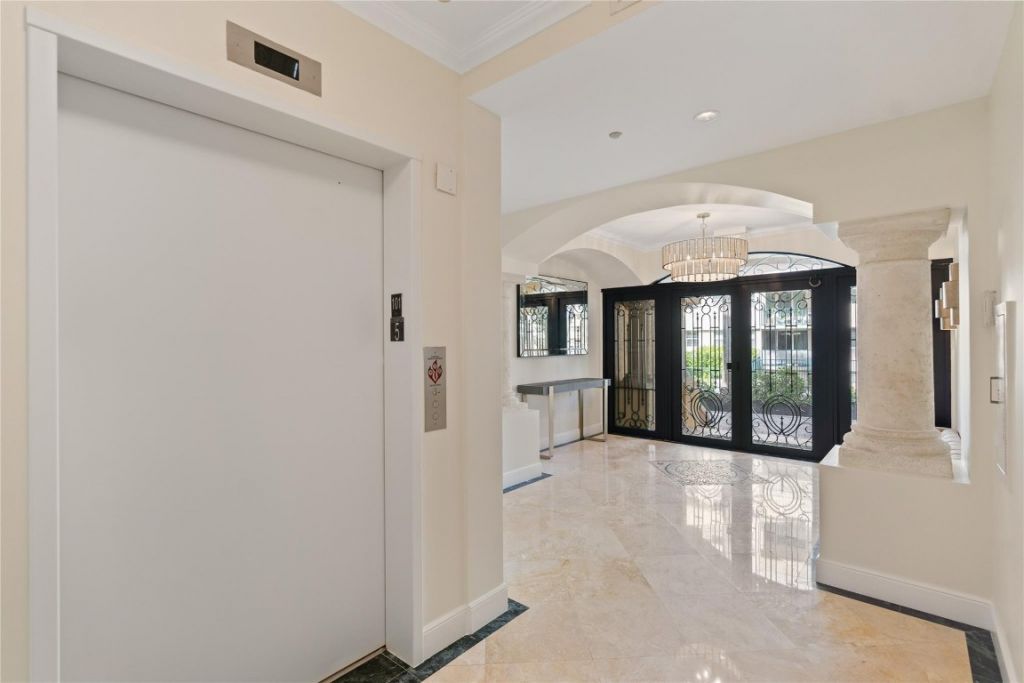 1228 Hillsboro Mile, Unit 202, Hillsboro Beach, FL 33062 Photo