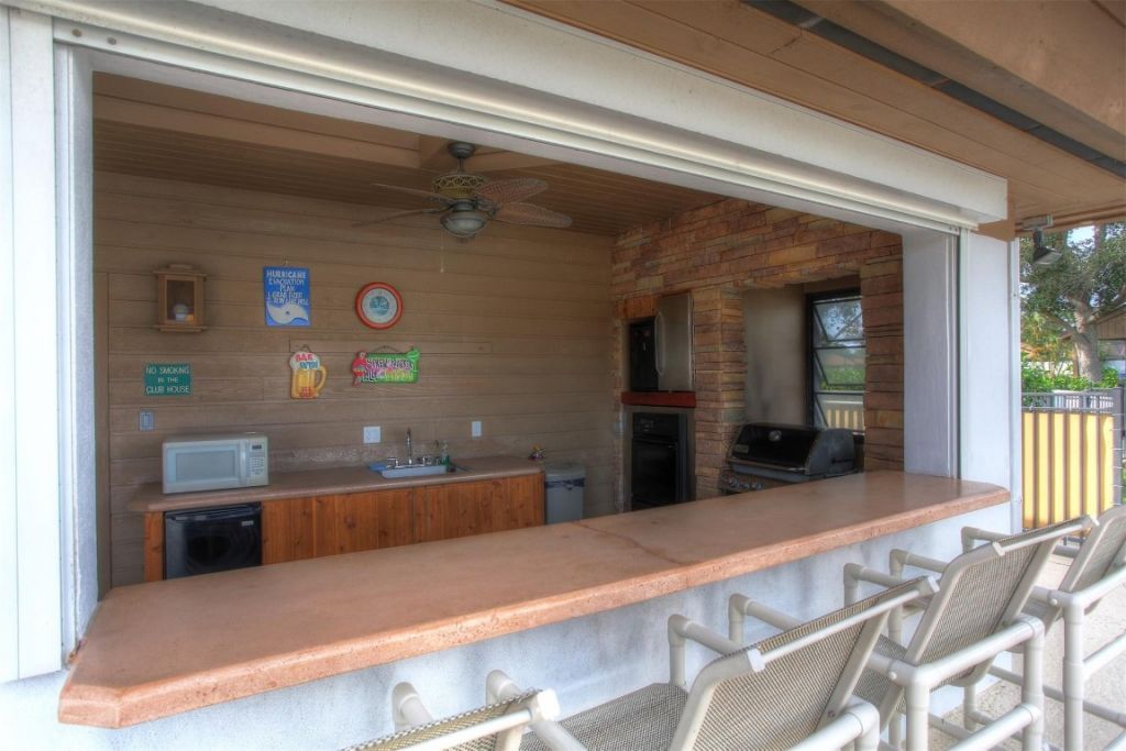 6175 S Mirror Lake Drive, Unit 301, Sebastian, FL 32958 Photo