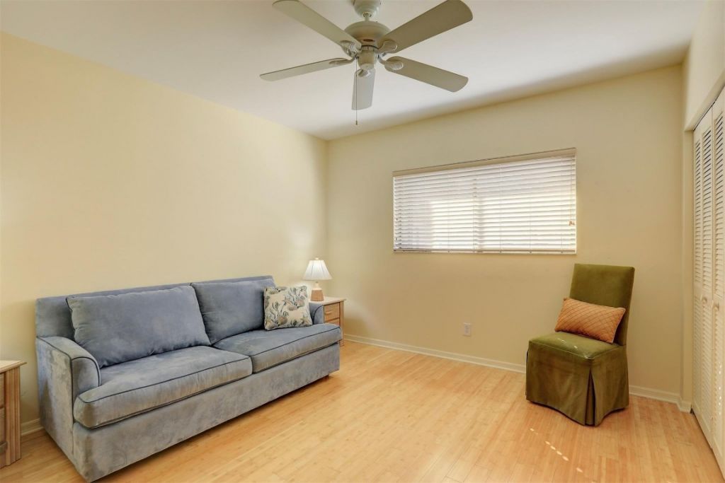 6175 S Mirror Lake Drive, Unit 301, Sebastian, FL 32958 Photo