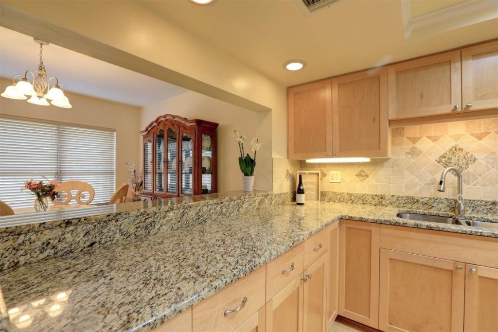 6175 S Mirror Lake Drive, Unit 301, Sebastian, FL 32958 Photo