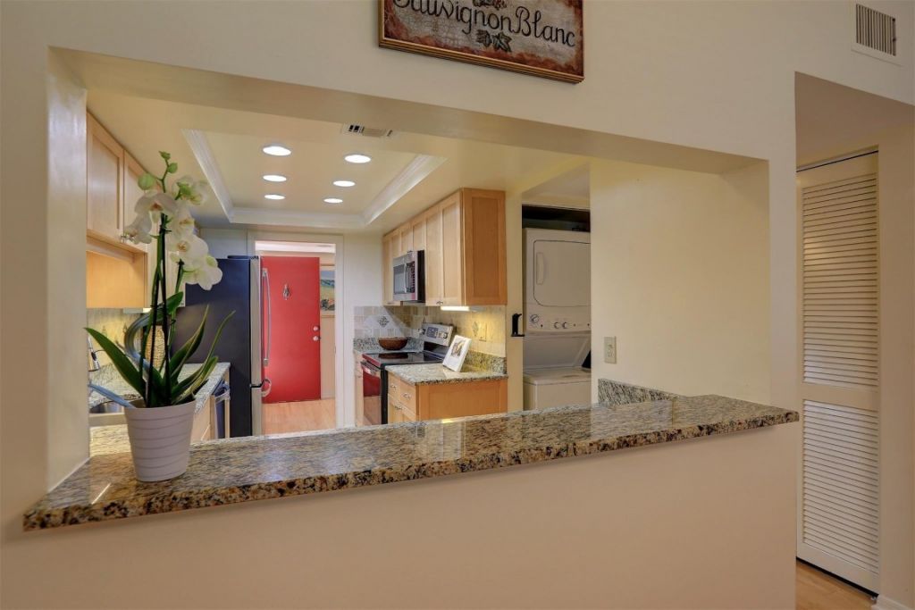 6175 S Mirror Lake Drive, Unit 301, Sebastian, FL 32958 Photo