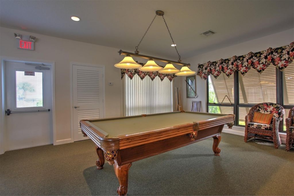 6175 S Mirror Lake Drive, Unit 301, Sebastian, FL 32958 Photo
