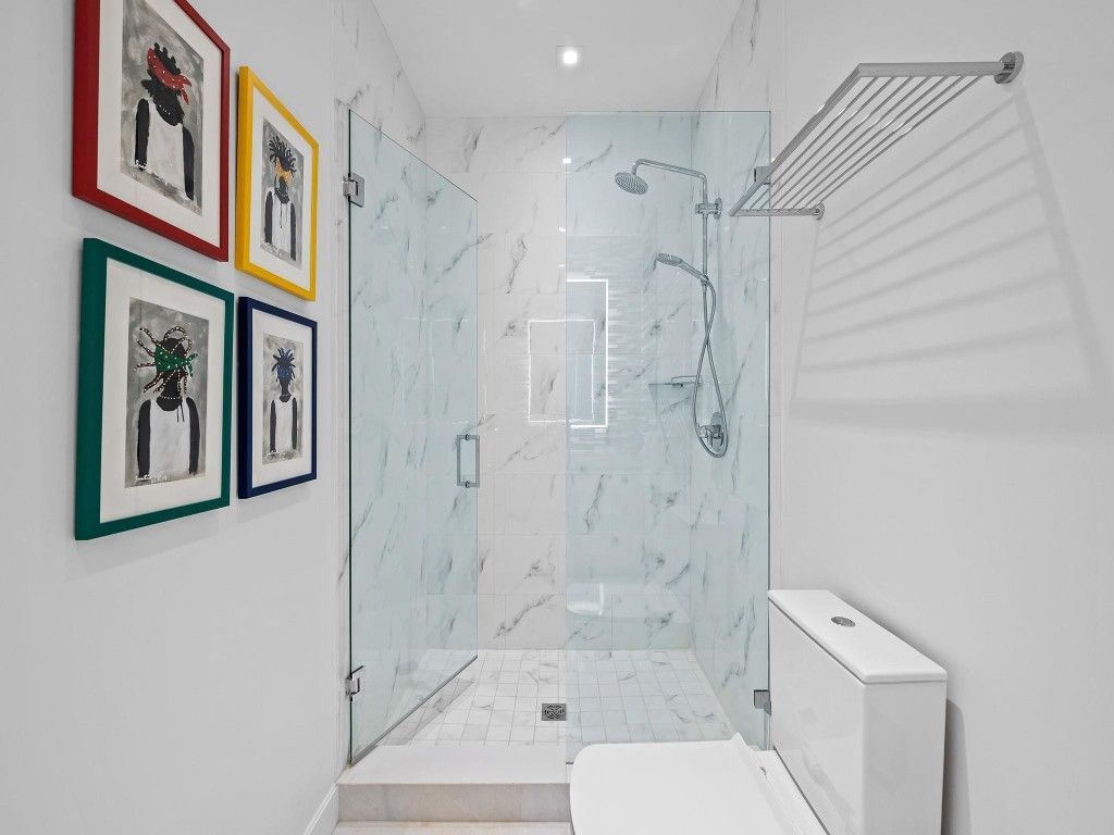 21 Isle Of Venice Drive, Unit 301, Fort Lauderdale, FL 33301 Photo