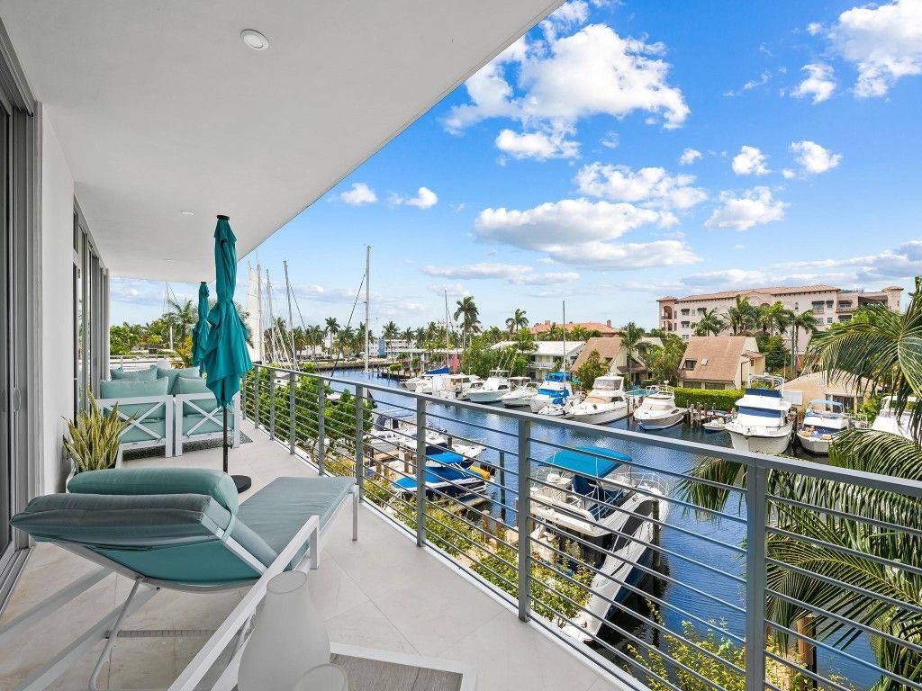21 Isle Of Venice Drive, Unit 301, Fort Lauderdale, FL 33301 Photo