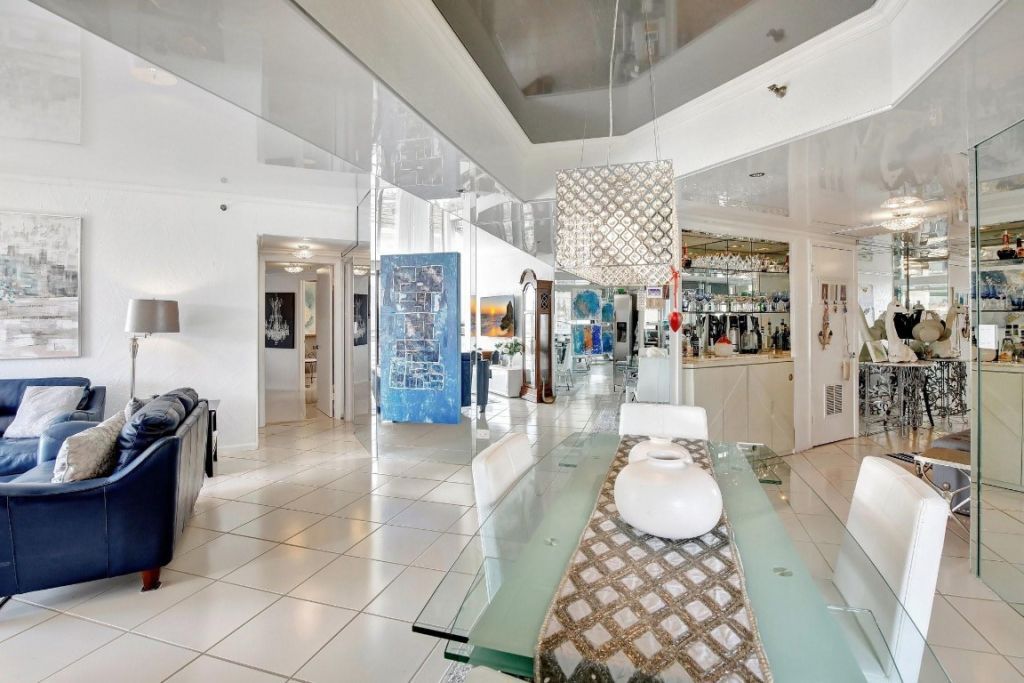 7100 Radice Court, Unit 207, Lauderhill, FL 33319 Photo