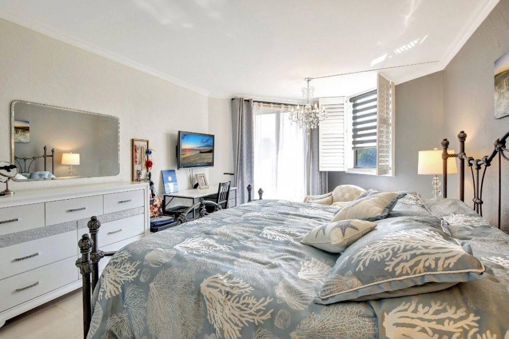 7100 Radice Court, Unit 207, Lauderhill, FL 33319 Photo