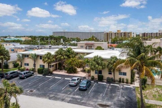 1649 SE 4th Street, Deerfield Beach, FL 33441 Photo