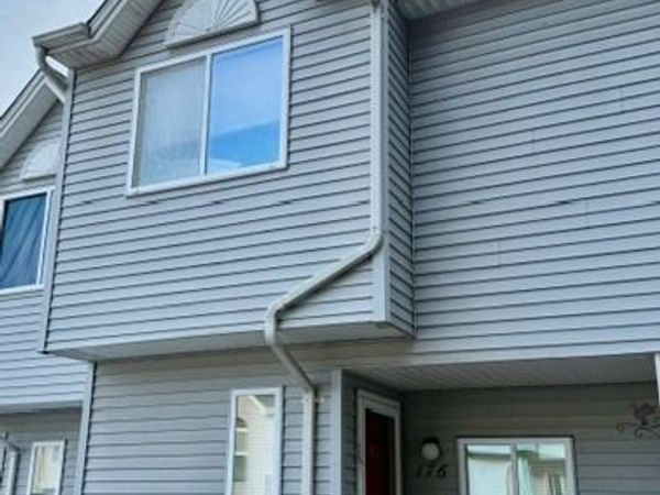 155 Redstone Hill, Unit 176, Bristol, CT 06062