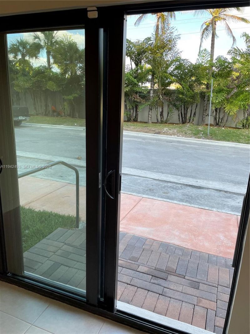 8001 NW 41st St , Unit F-108, Doral, FL 33166 Photo