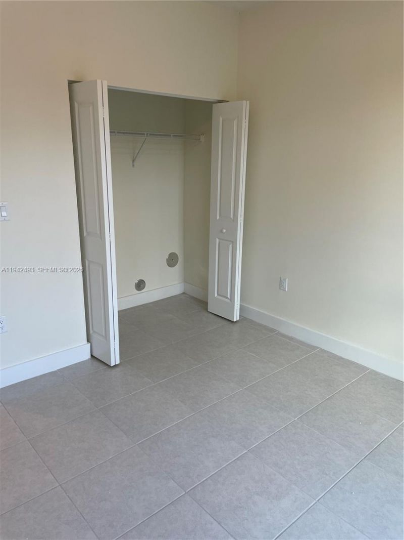 8001 NW 41st St , Unit F-108, Doral, FL 33166 Photo