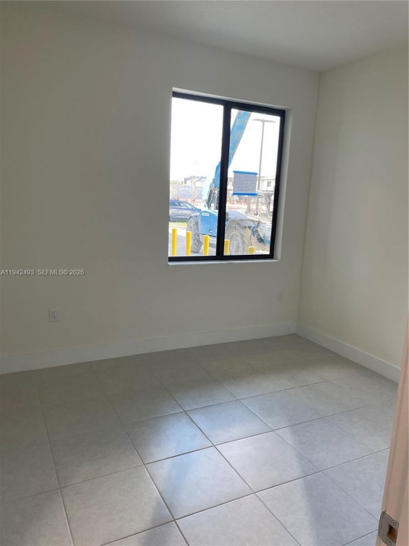 8001 NW 41st St , Unit F-108, Doral, FL 33166 Photo