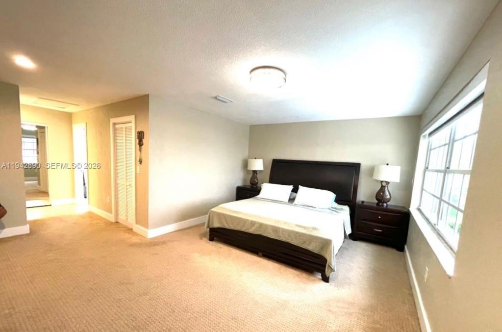 155 Granada Ave, Weston, FL 33326 Photo