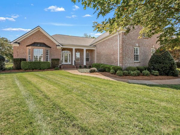 1191 Adelicia Hayes Ct, Gallatin, TN 37066