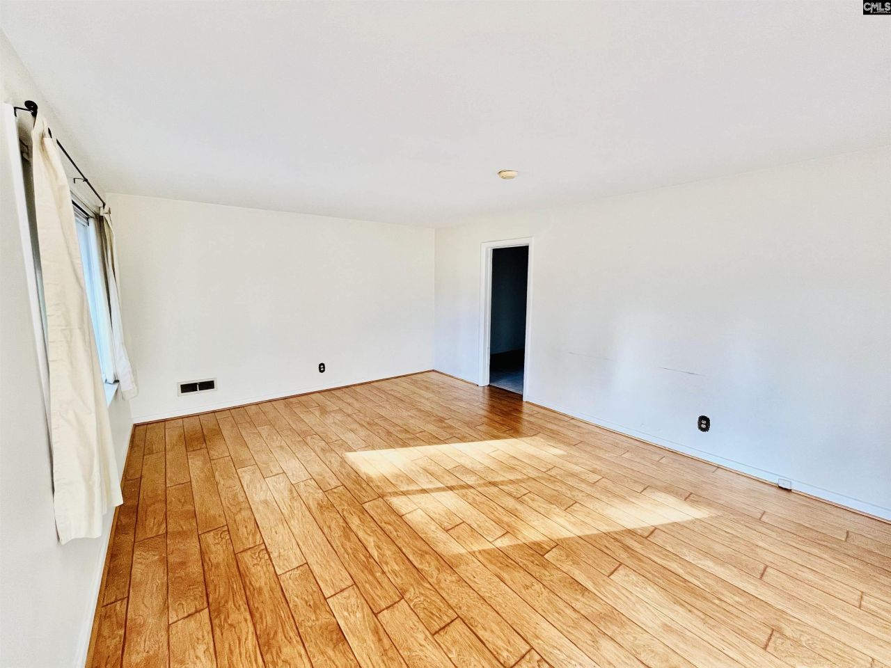 1538 Bradley Drive Photo 10