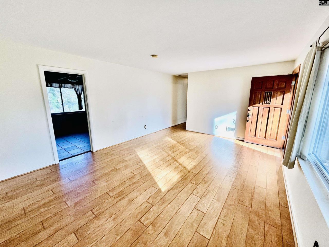 1538 Bradley Drive Photo 11