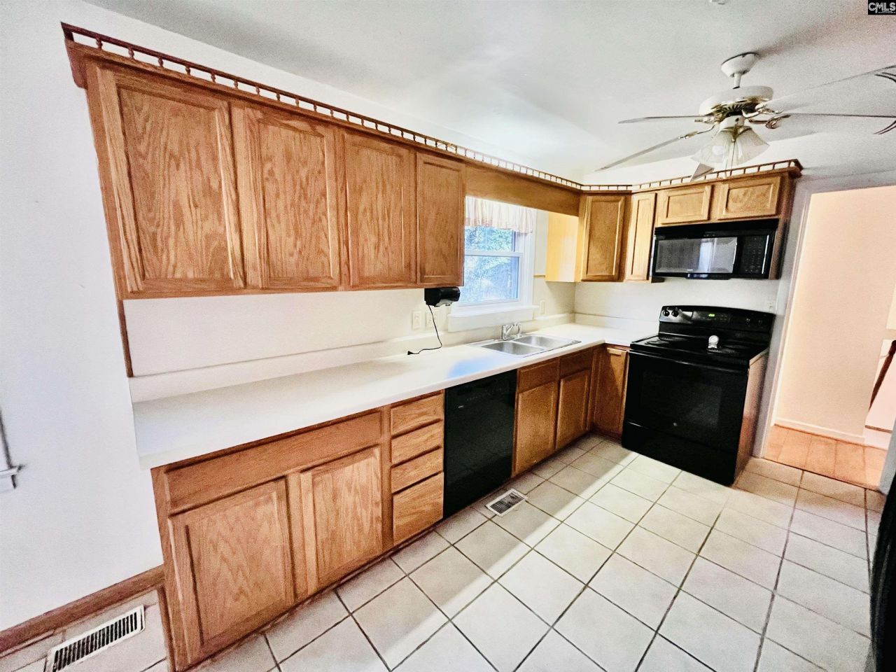 1538 Bradley Drive Photo 15