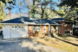 1538 Bradley Drive photo 4