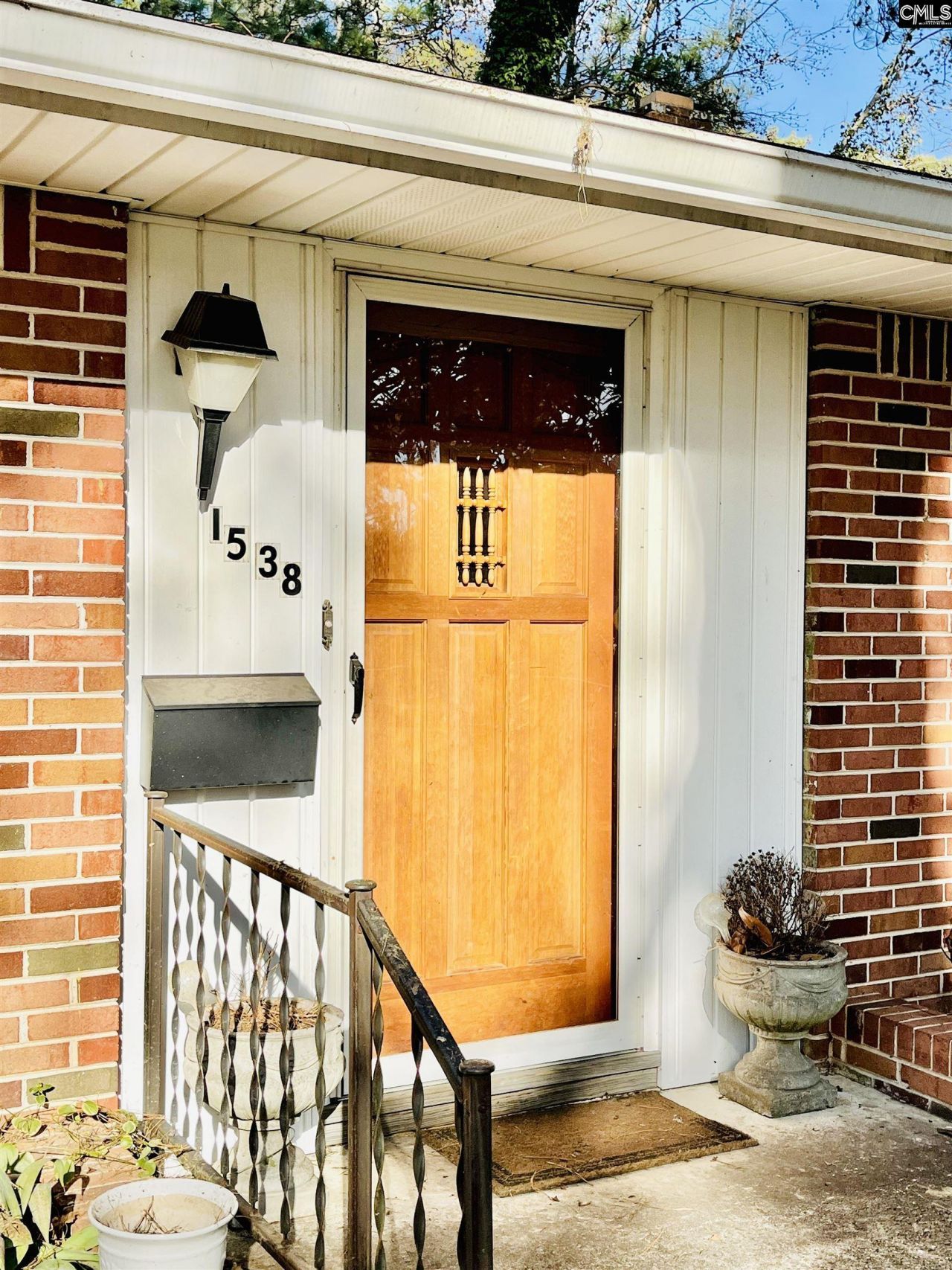 1538 Bradley Drive Photo 7