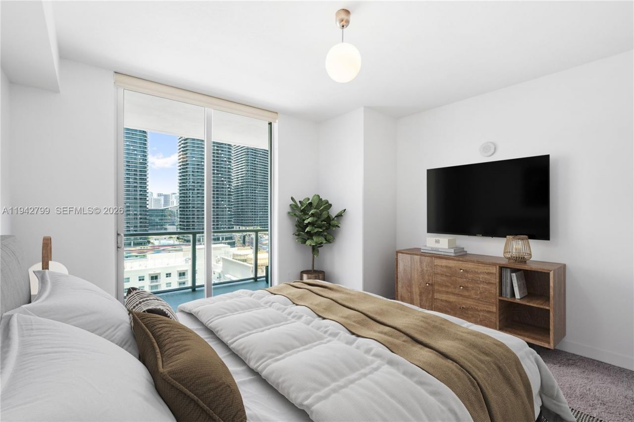 1111 SW 1st Ave, Unit 2222-N, Miami, FL 33130 Photo