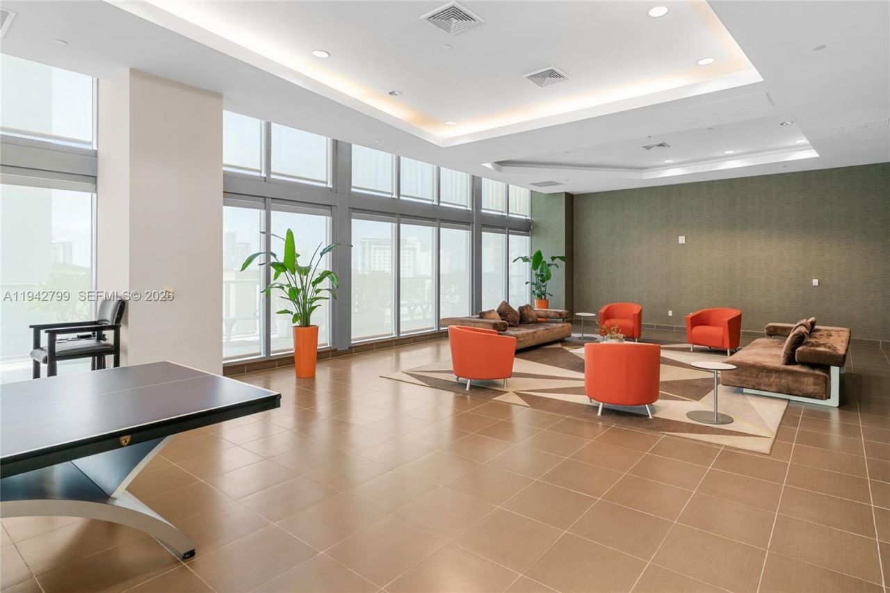 1111 SW 1st Ave, Unit 2222-N, Miami, FL 33130 Photo