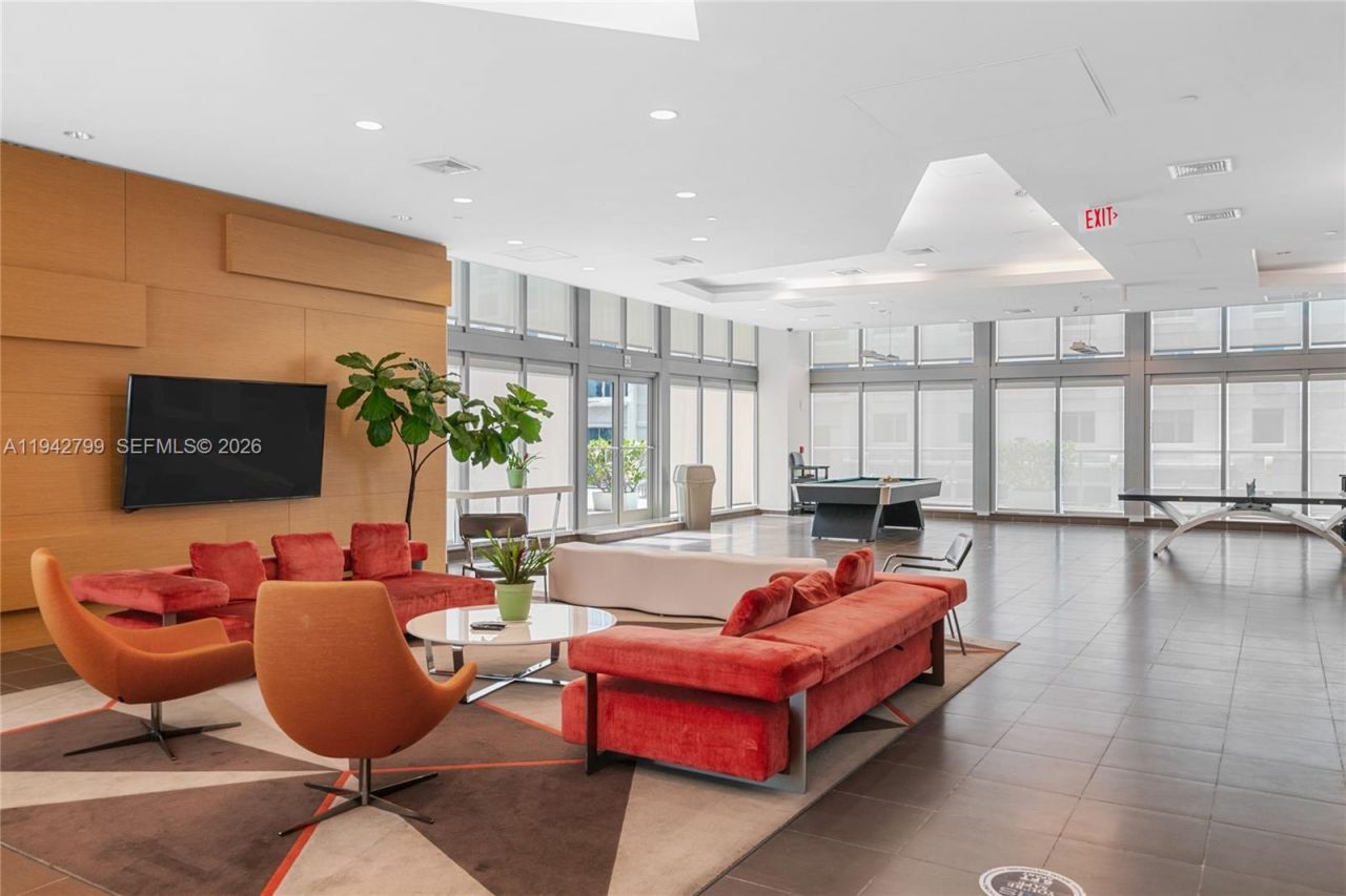 1111 SW 1st Ave, Unit 2222-N, Miami, FL 33130 Photo