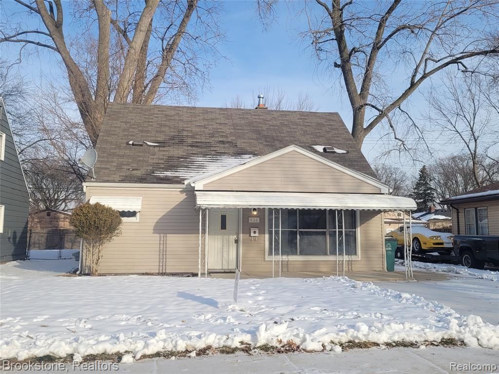438 W Goulson Avenue, Hazel Park, MI 48030 Main Photo