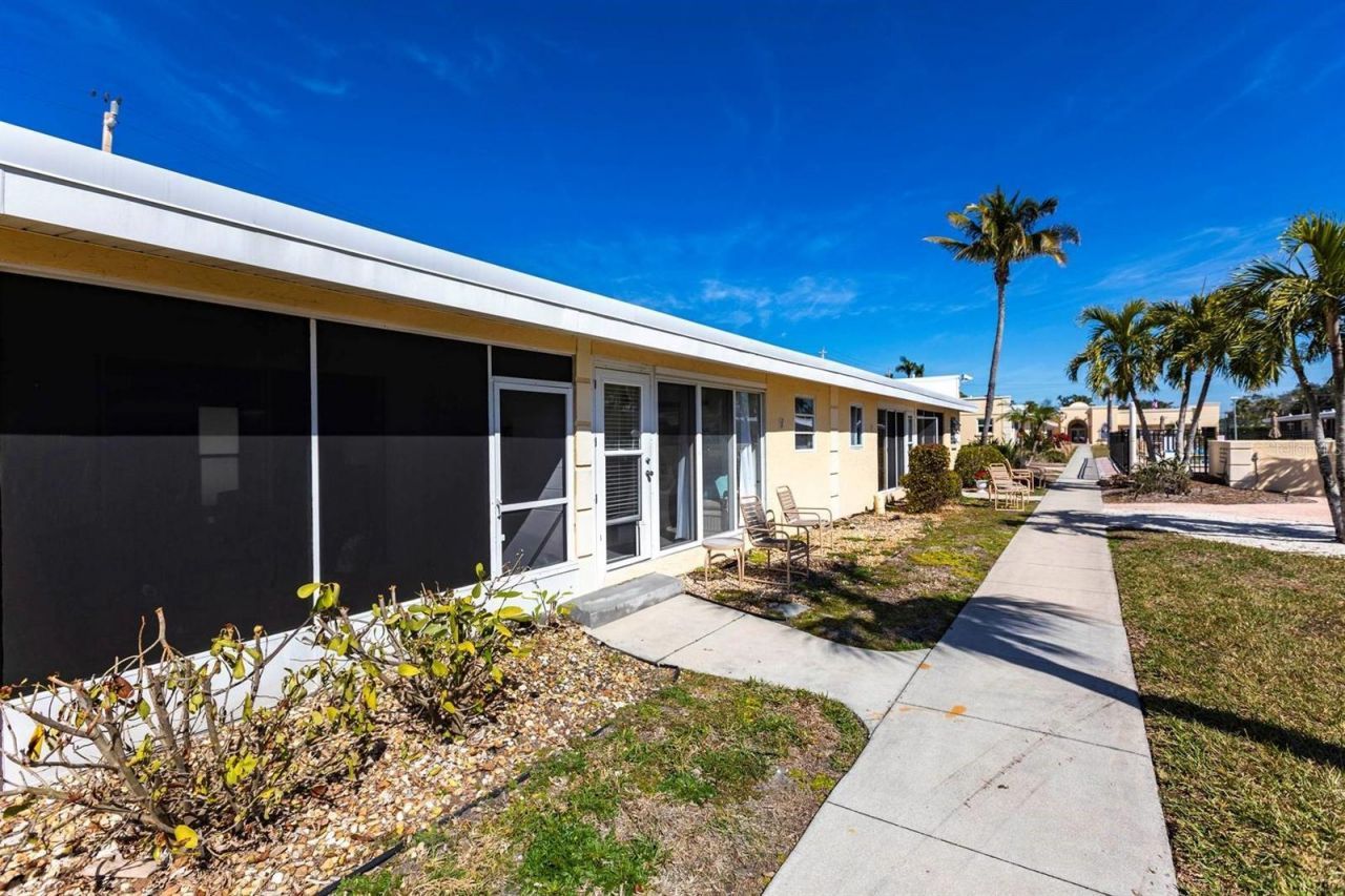 6006 Midnight Pass Road, Unit 14, Sarasota, FL 34242 Photo