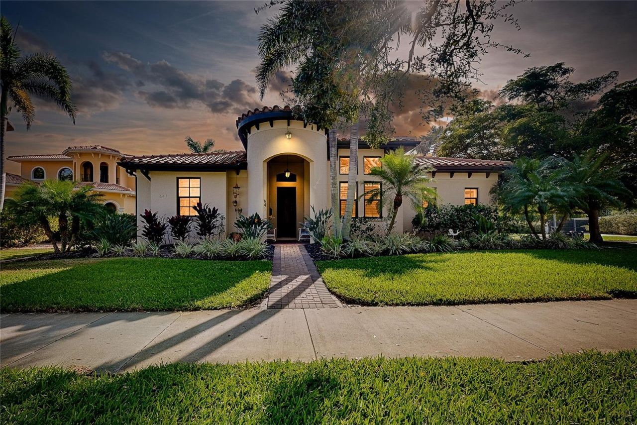 641 W Venice Avenue, Venice, FL 34285 Photo