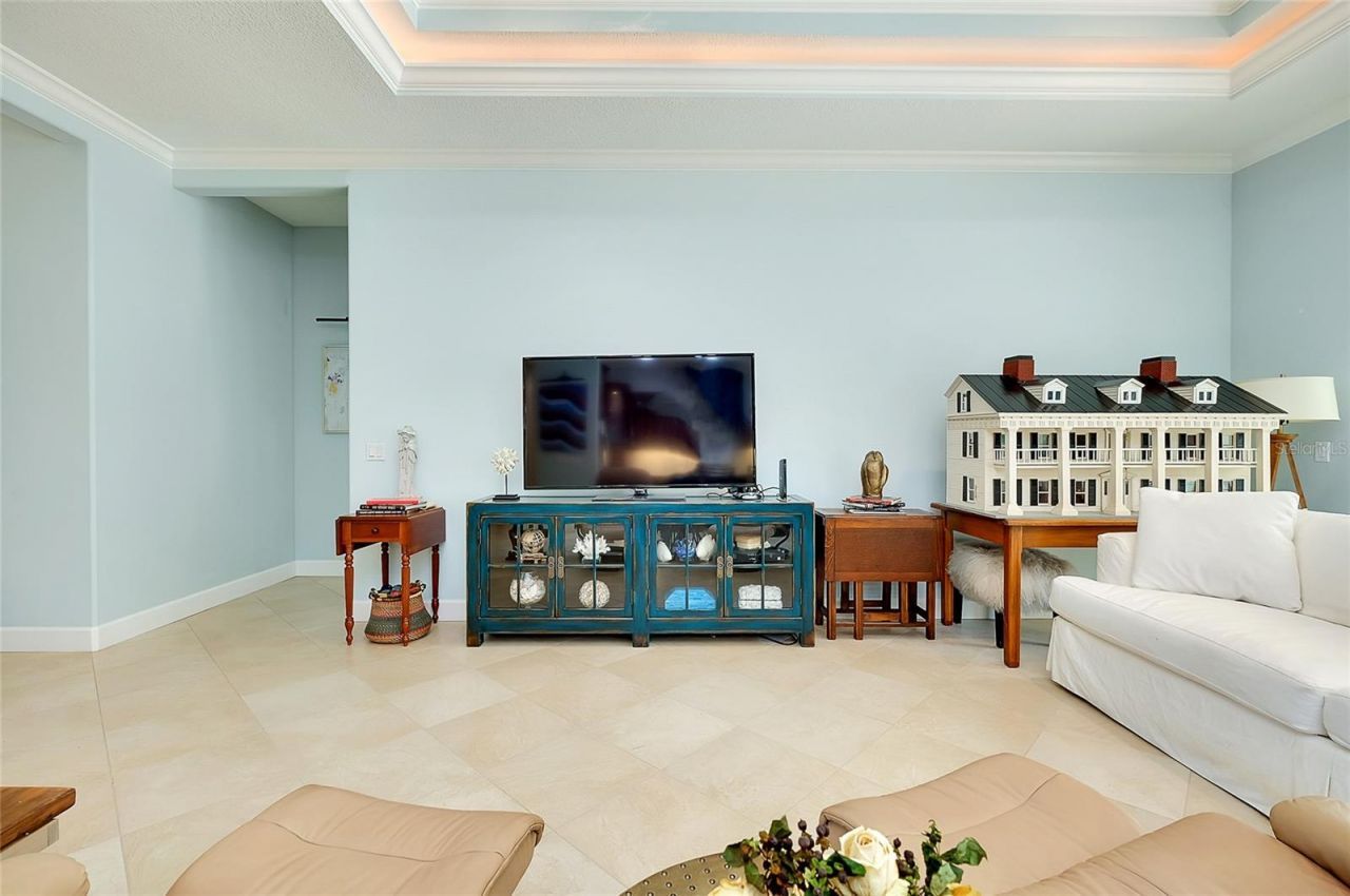 641 W Venice Avenue, Venice, FL 34285 Photo