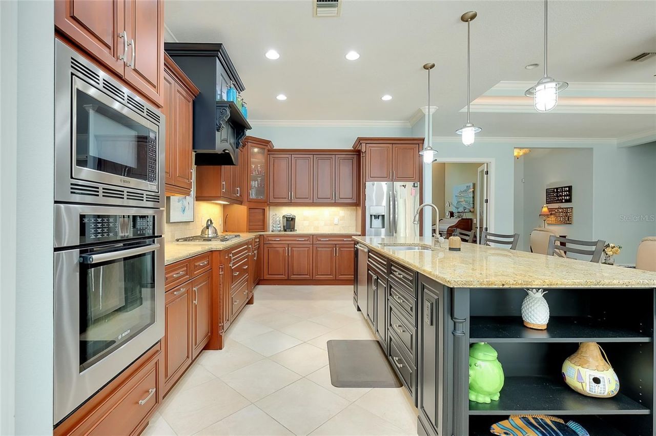 641 W Venice Avenue, Venice, FL 34285 Photo