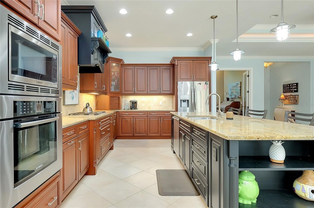 641 W Venice Avenue, Venice, FL 34285 Photo