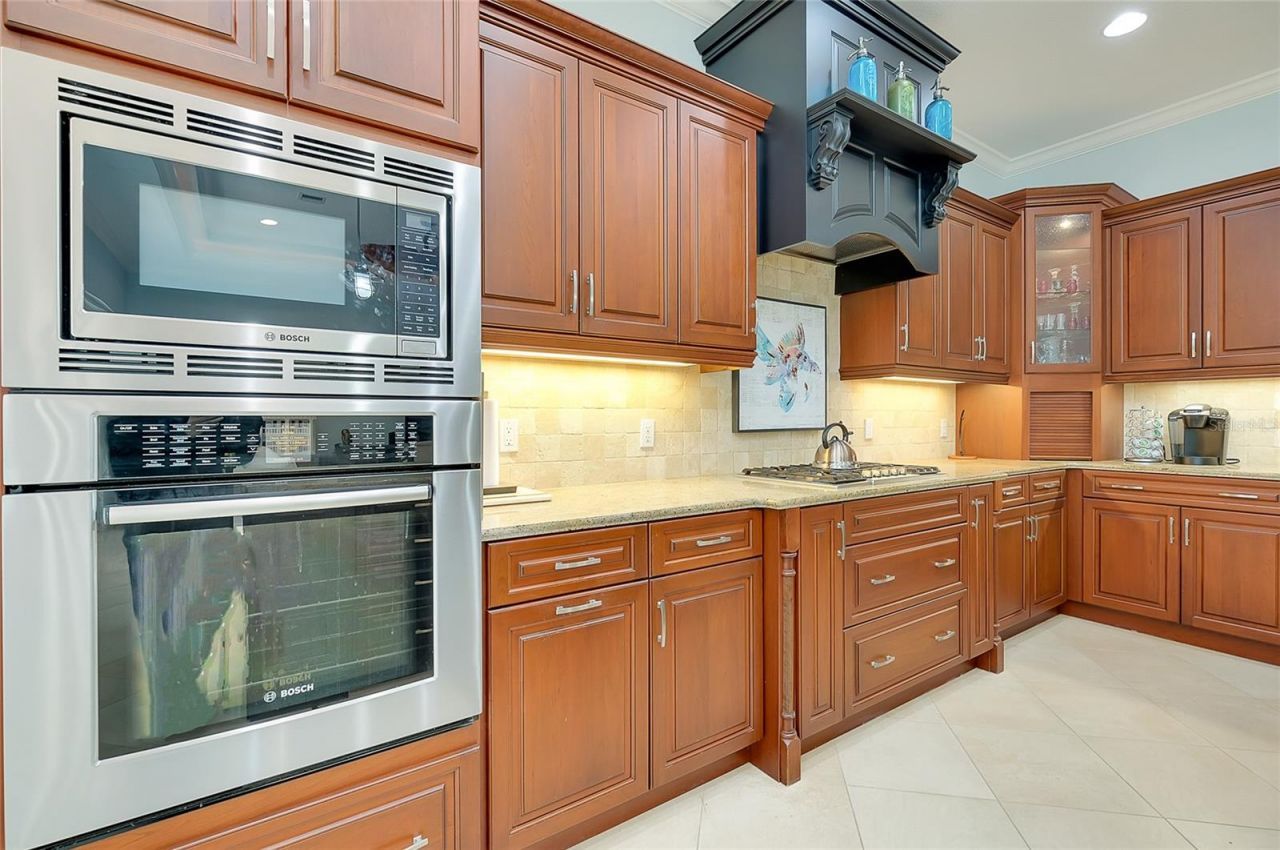 641 W Venice Avenue, Venice, FL 34285 Photo