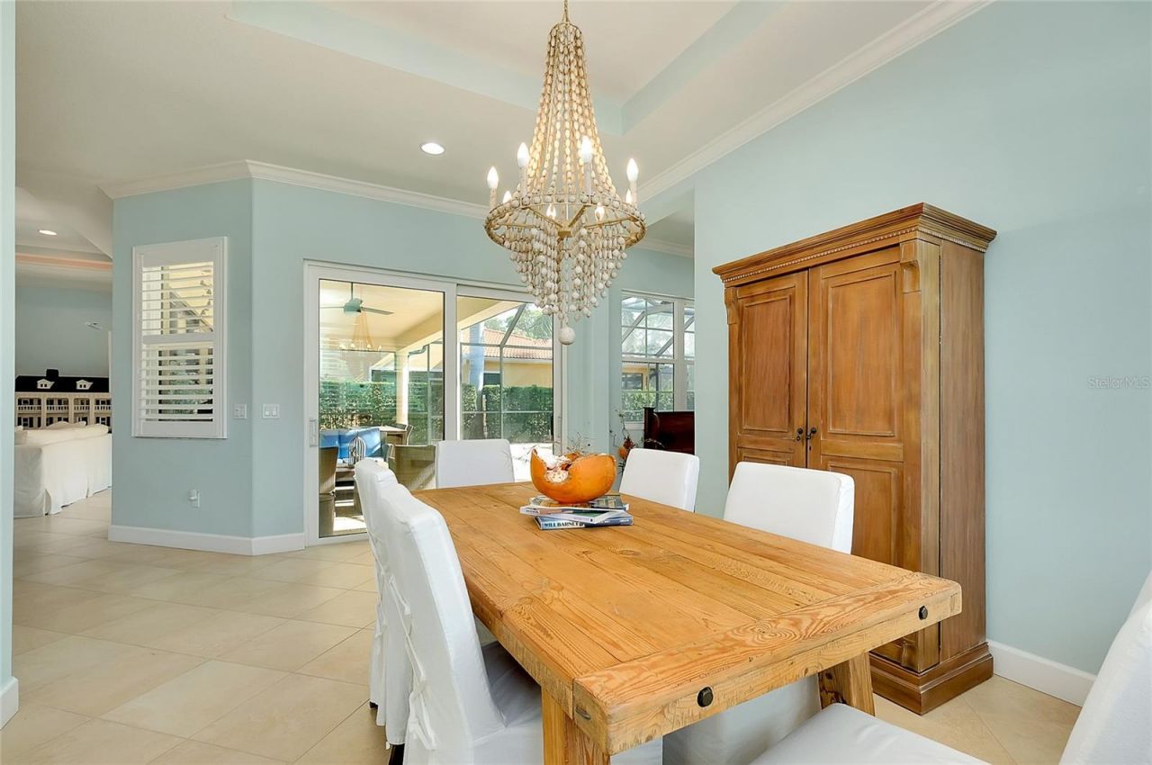 641 W Venice Avenue, Venice, FL 34285 Photo