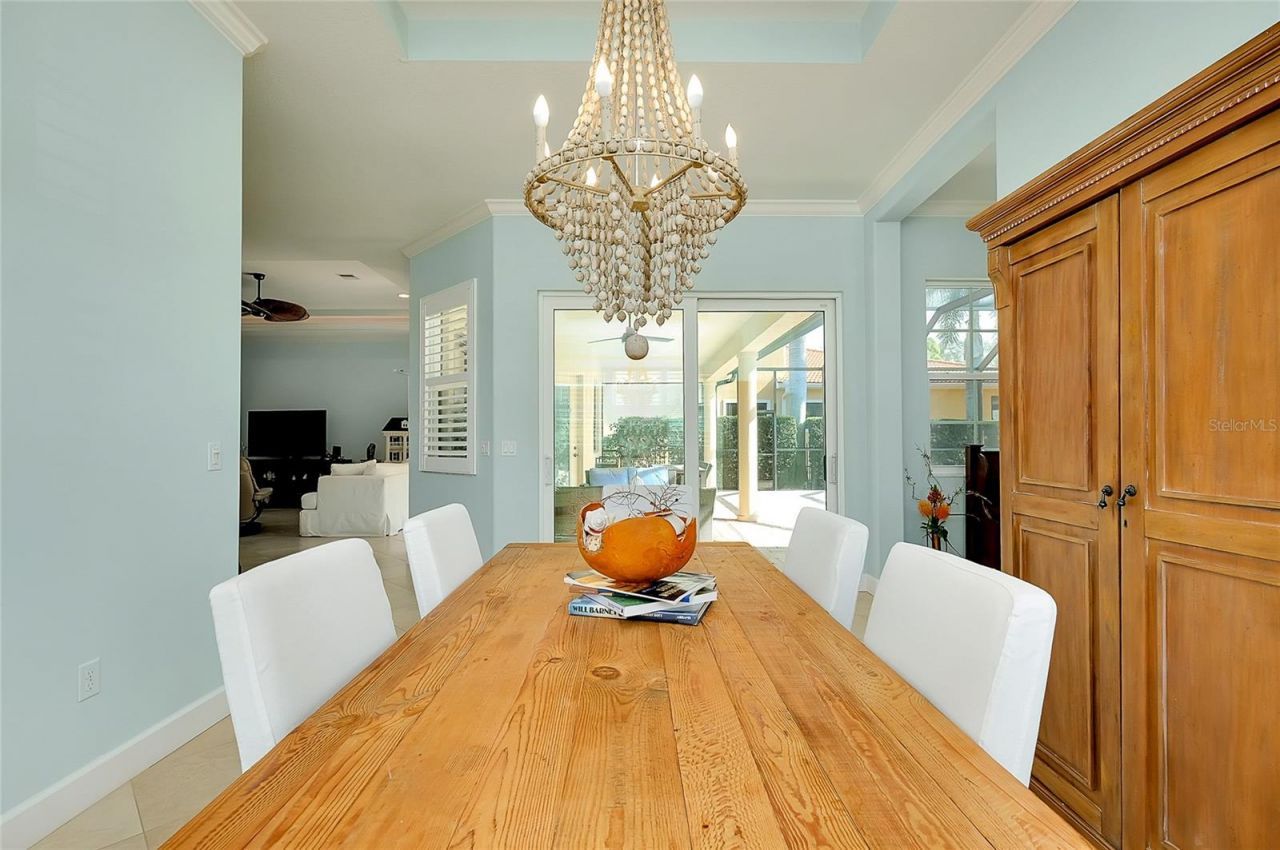 641 W Venice Avenue, Venice, FL 34285 Photo