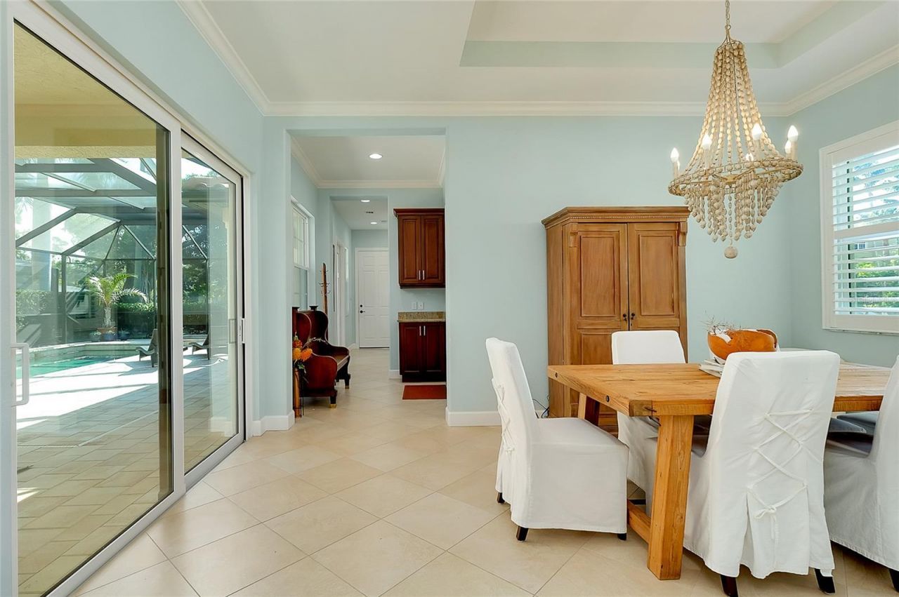 641 W Venice Avenue, Venice, FL 34285 Photo