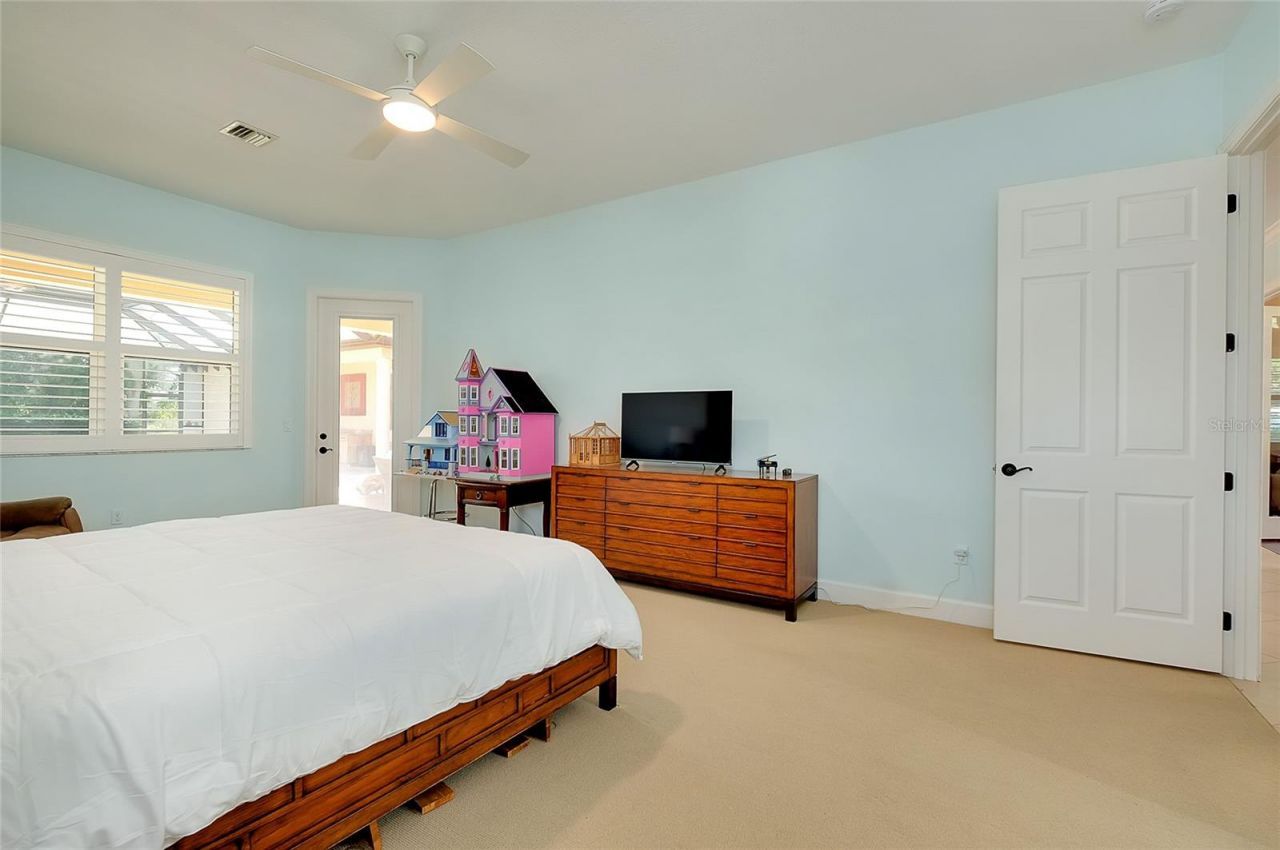 641 W Venice Avenue, Venice, FL 34285 Photo