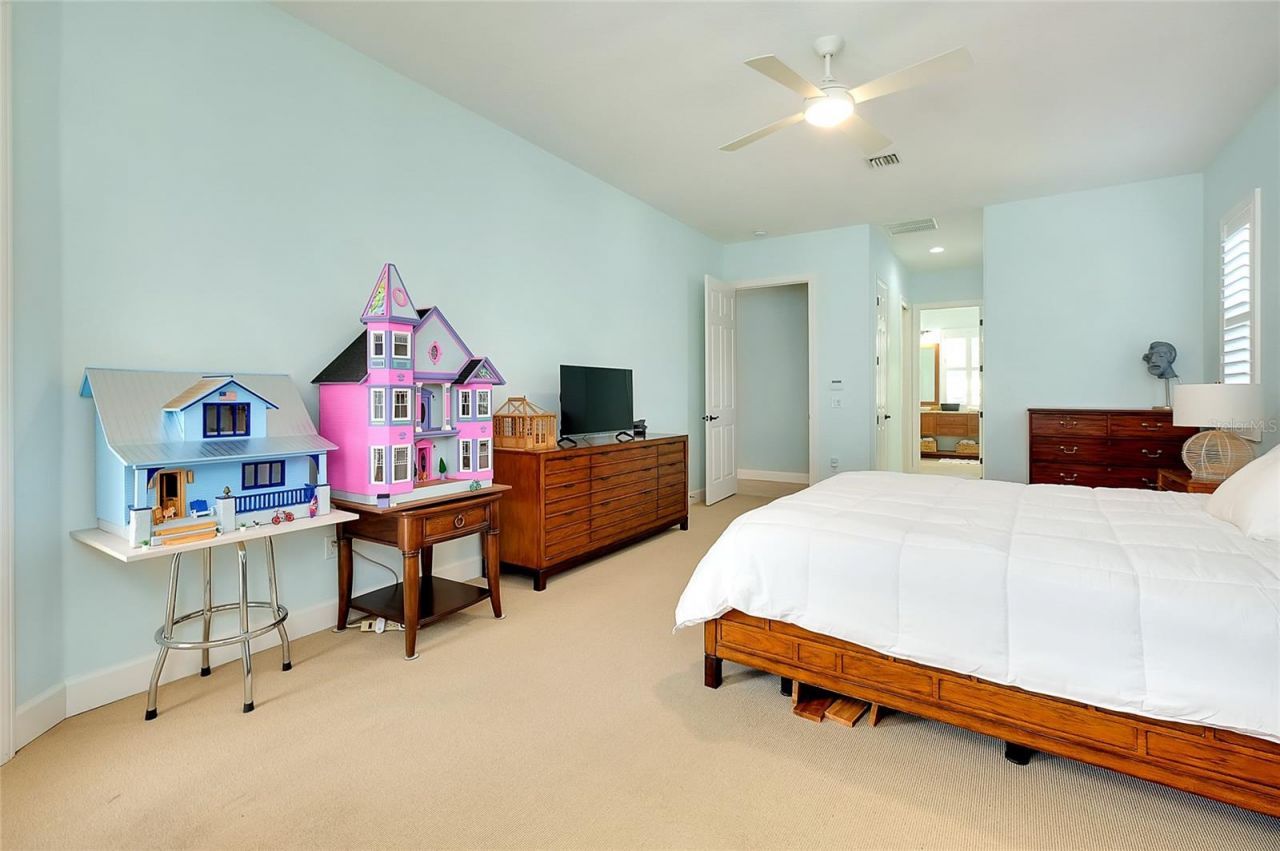 641 W Venice Avenue, Venice, FL 34285 Photo