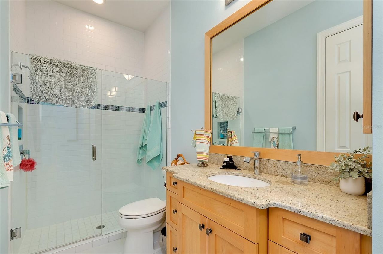 641 W Venice Avenue, Venice, FL 34285 Photo