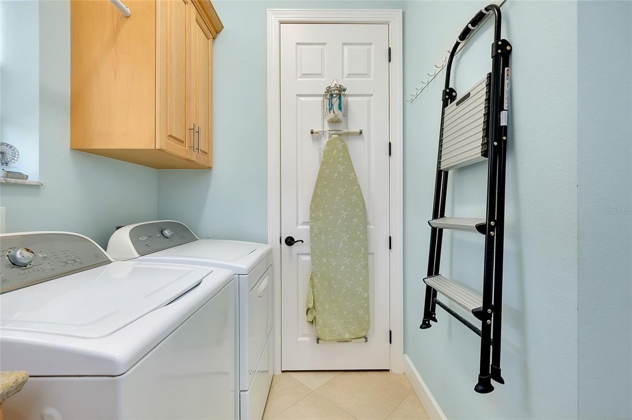 641 W Venice Avenue, Venice, FL 34285 Photo