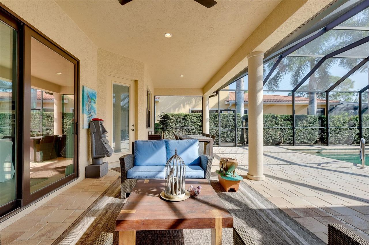 641 W Venice Avenue, Venice, FL 34285 Photo