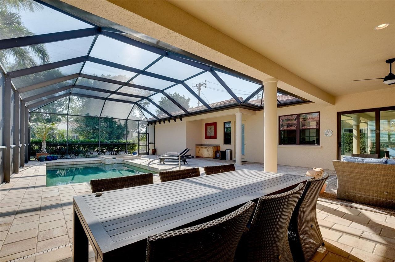 641 W Venice Avenue, Venice, FL 34285 Photo