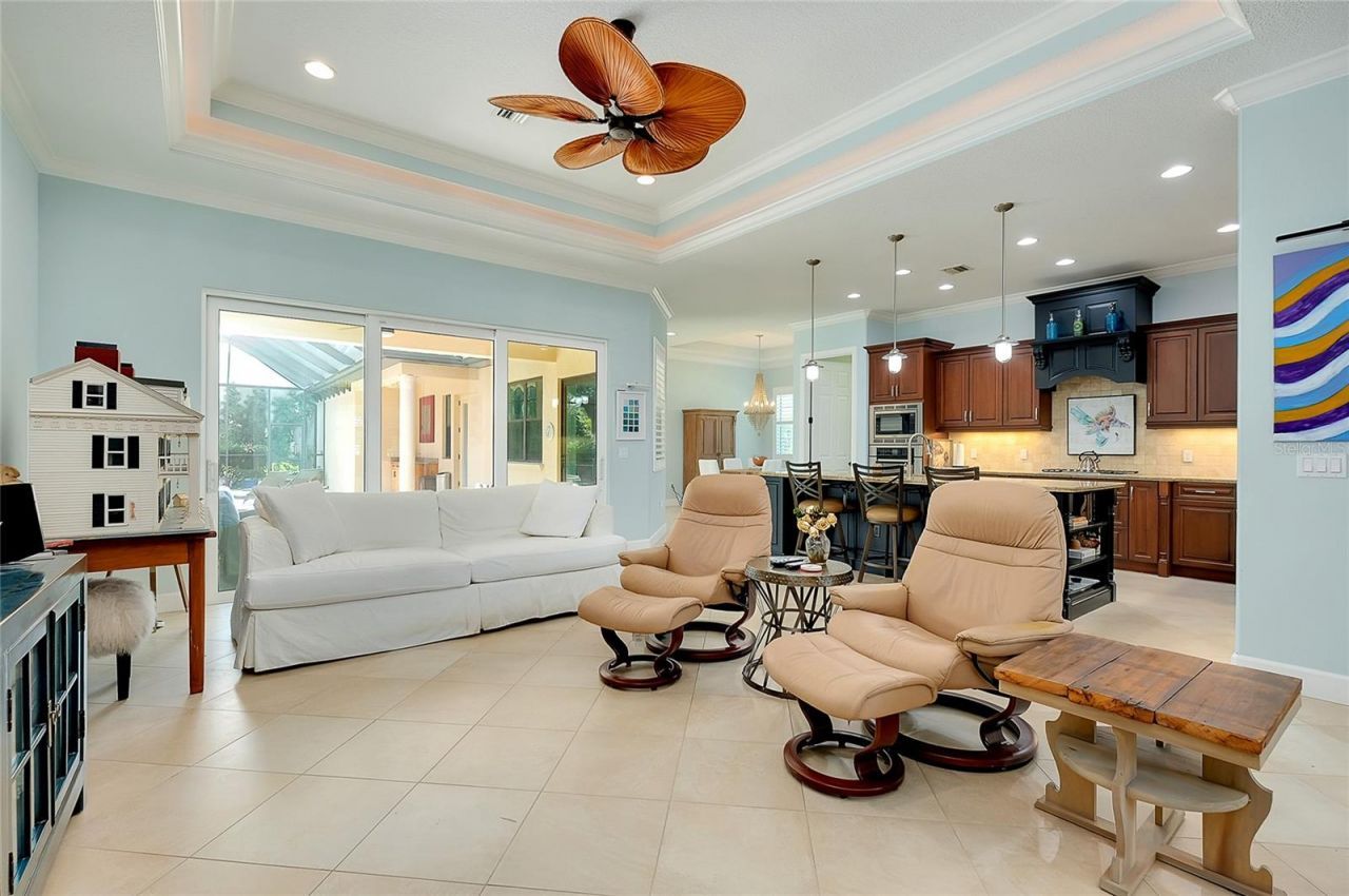 641 W Venice Avenue, Venice, FL 34285 Photo