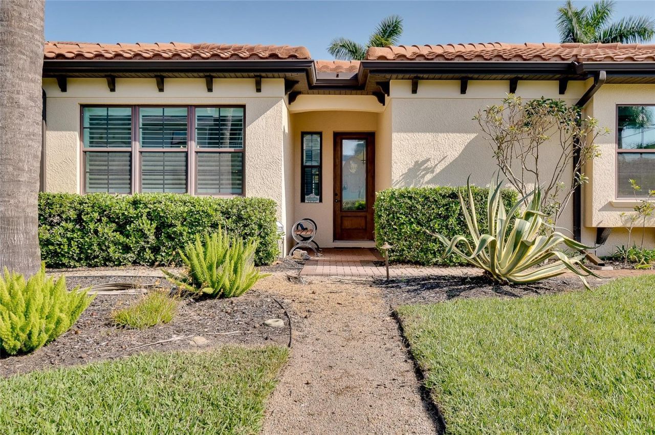 641 W Venice Avenue, Venice, FL 34285 Photo